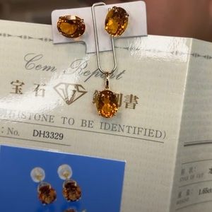 K18 Jp gold Citrine earrings and pendant